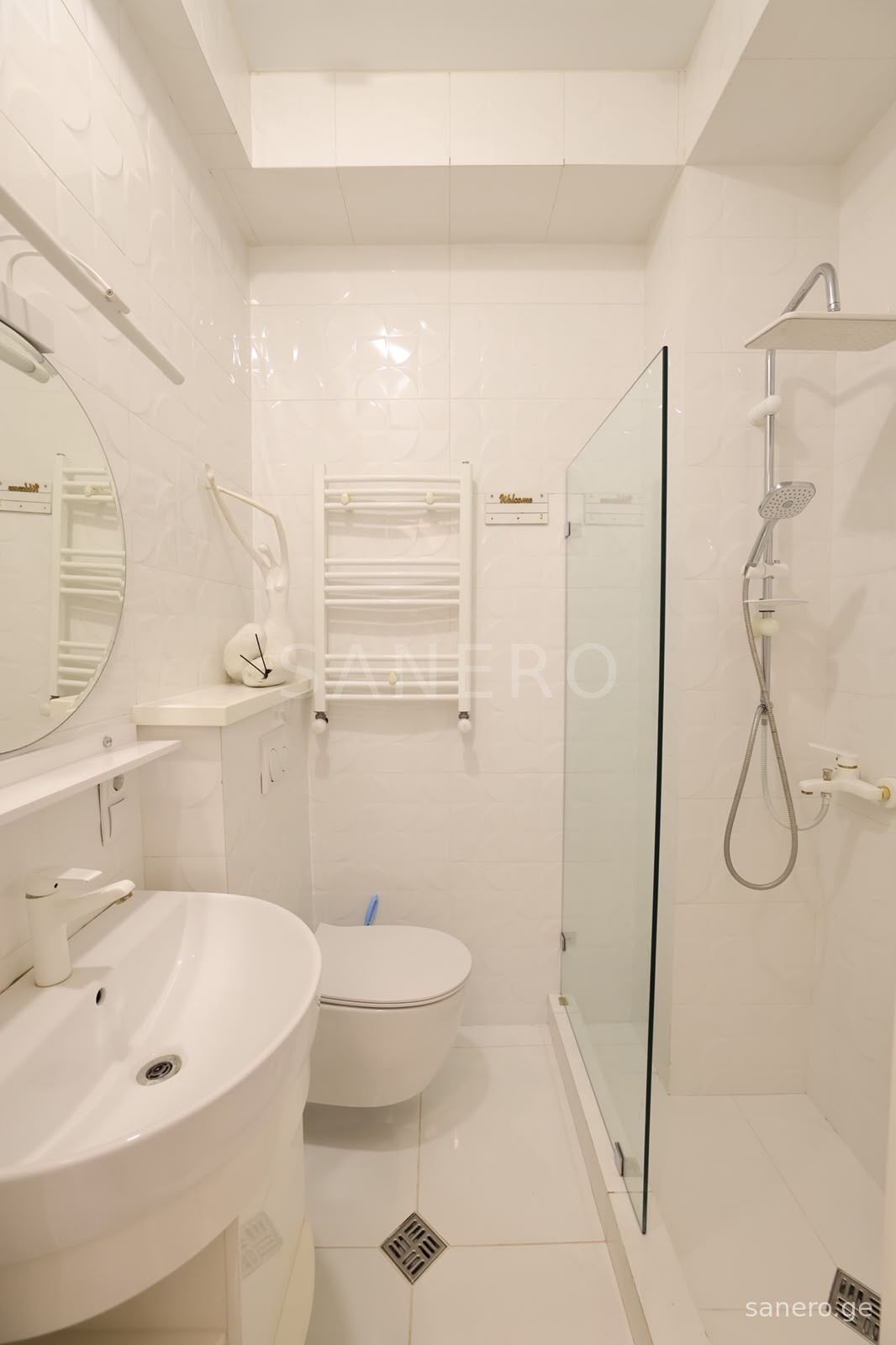 Second bathroom