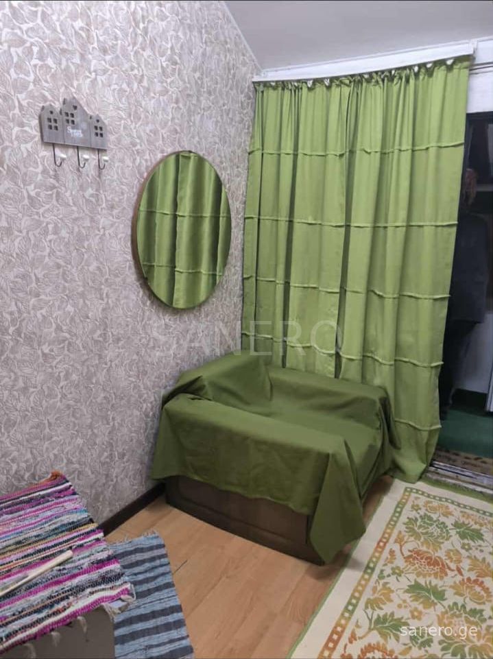 Second furnished room