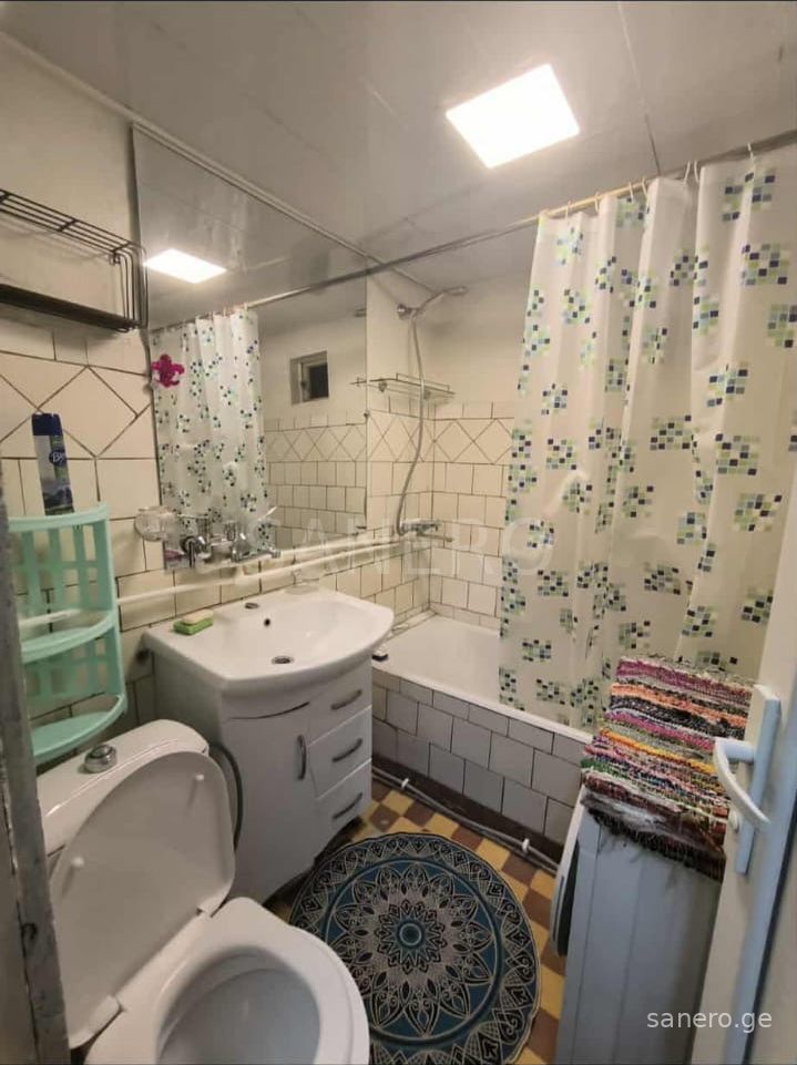 Bathroom with bathtub