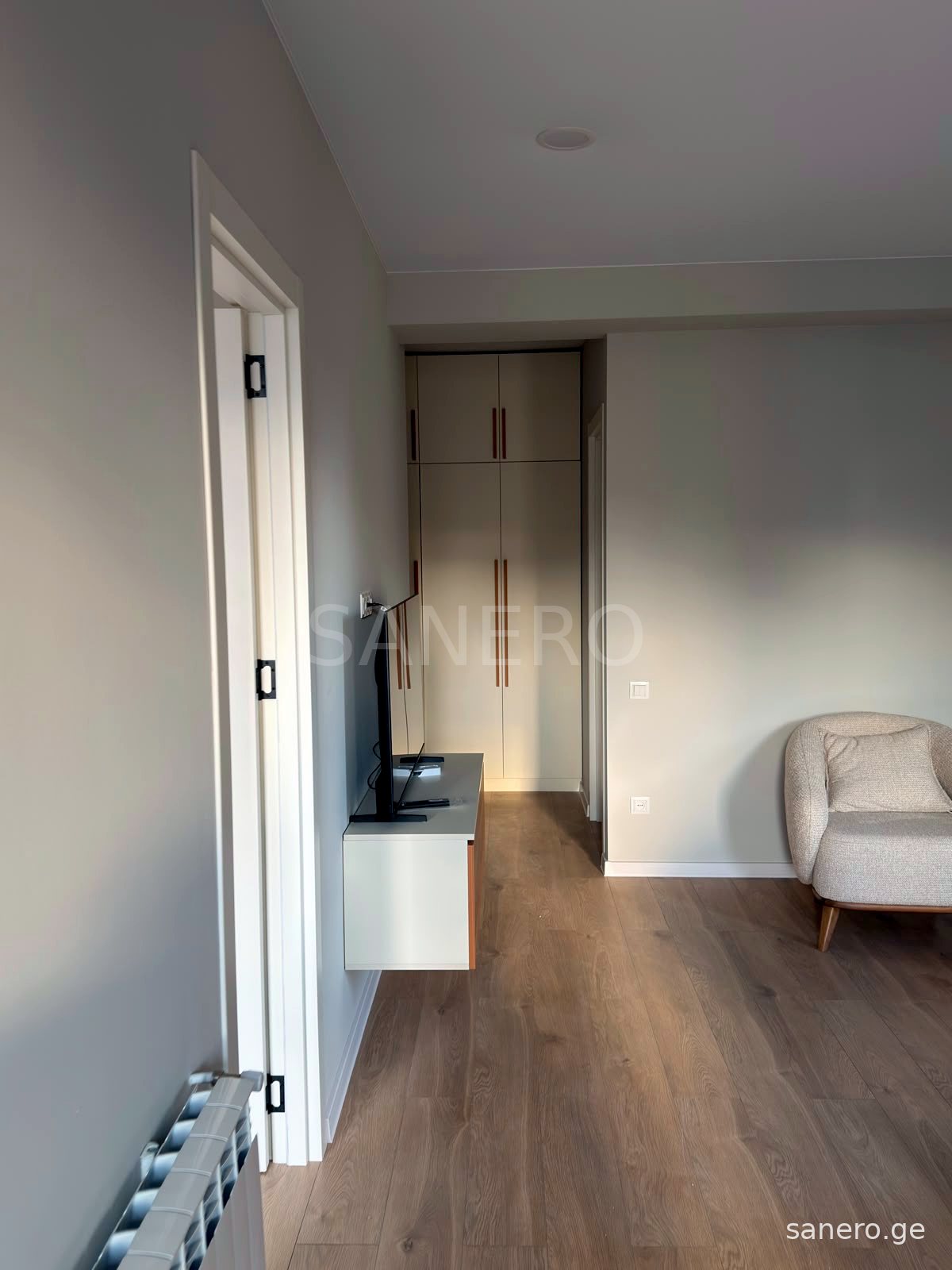 Hallway with built-in wardrobe